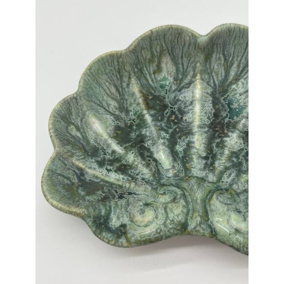 VINTAGE CERAMIC SHELL DISH in Blue/Green glaze - Picture 3 of 8